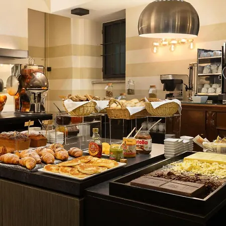 Отель Ancora 4*