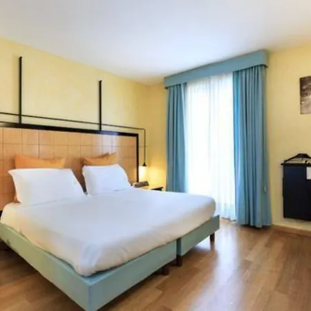 酒店 安科拉酒店 韦尔巴尼亚