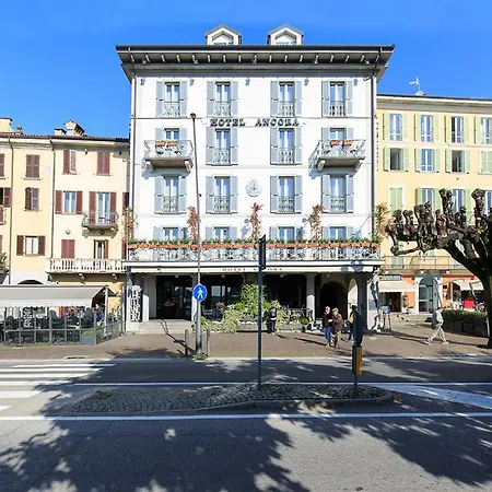 安科拉酒店 韦尔巴尼亚